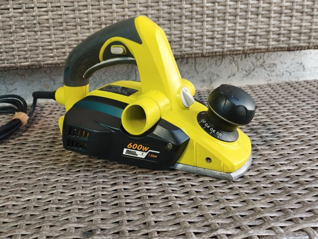 Електрическо ренде RYOBI EPN6082