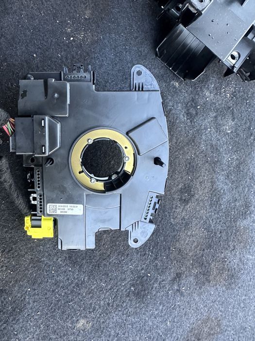 Лост за Мигачи/Чистачки/Темпомат VW Passat B6 2010Година