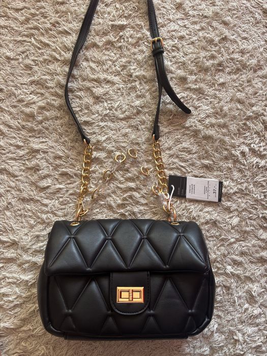 Чисто нова чанта