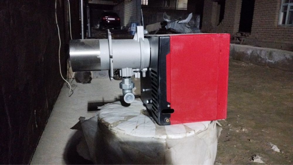 ИТАЛЬЯНСКАЯ!!! газовая горелка Riello FS10