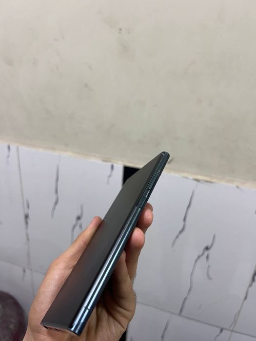 S22 ultra, Koreyski  holati ideal 9/10,ishlatish uchun ideal telefon