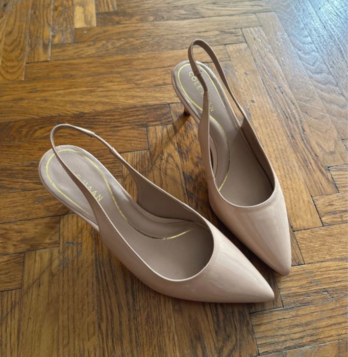 Pantofi stiletto
