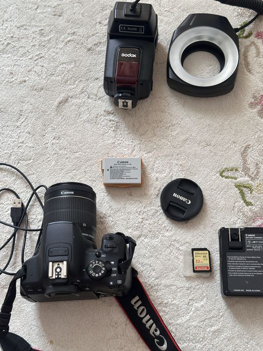 Продаю камеру canon eos kiss x 7i