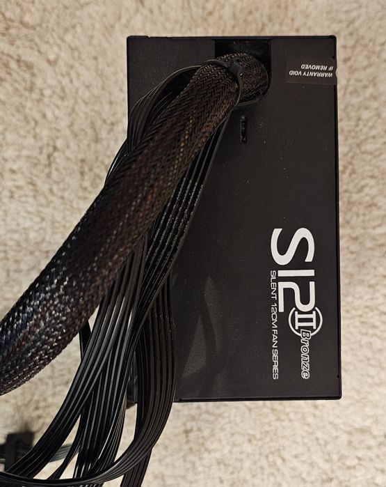 Vând kit PC cu procesor AMD Phenom X6