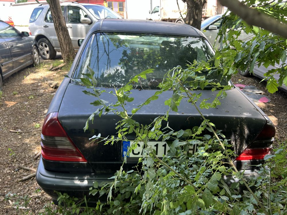 Мерцедес 2.5 тд Ц клас ,Mercedes w202 C225 TD На Части !!!