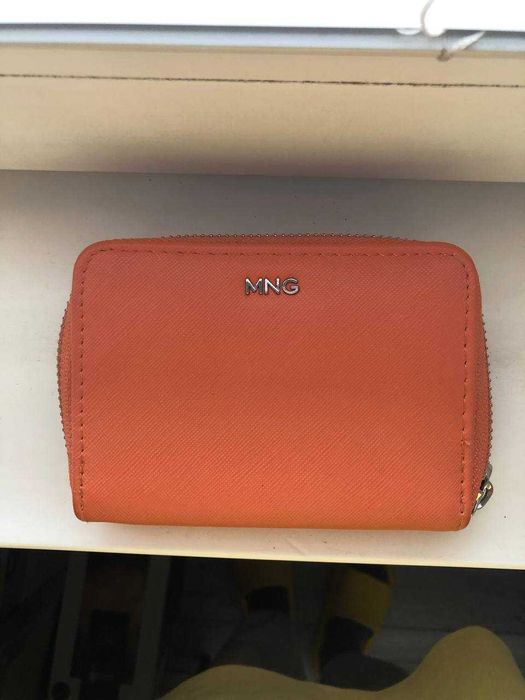 Портфейл Mango (прасковен цвят)