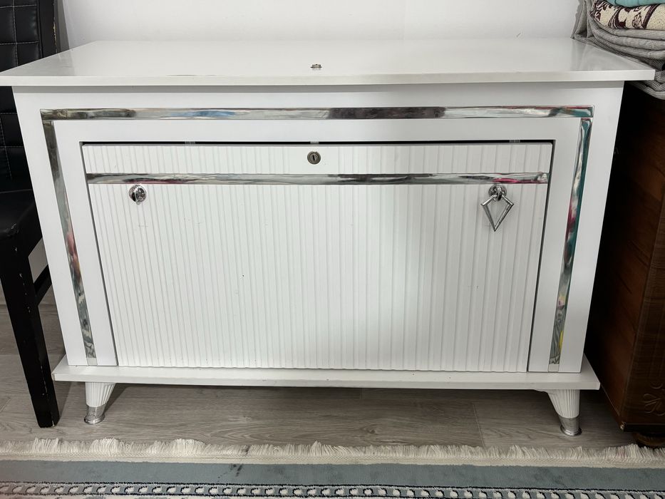 Сандык сатыладыы