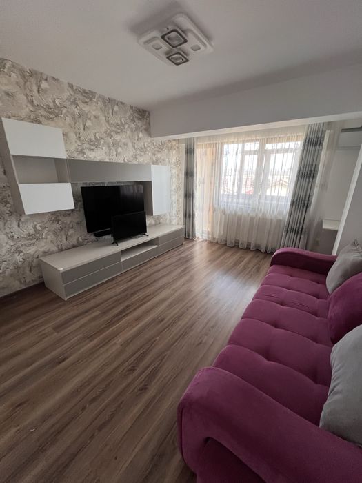 cameră de închiriat într-un apartament modern de 3 camere Prl Ghencea