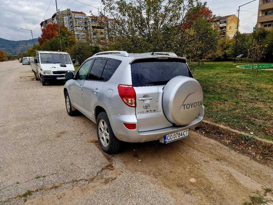 Toyota Rav4 2.2D4D 136кс 4Х4