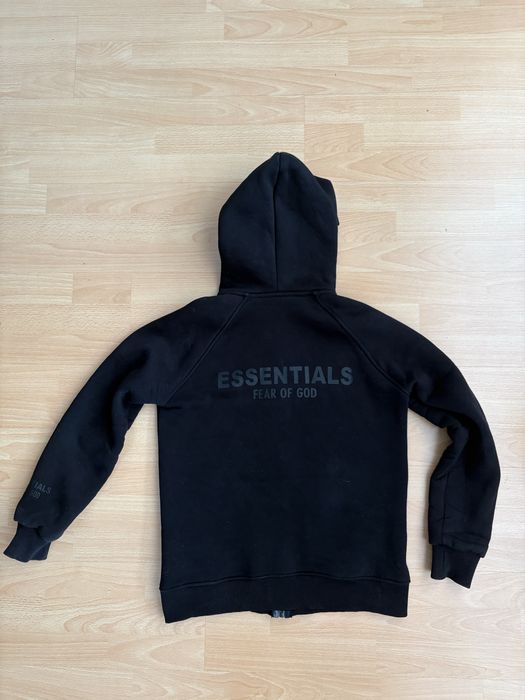 Горцита Essentials