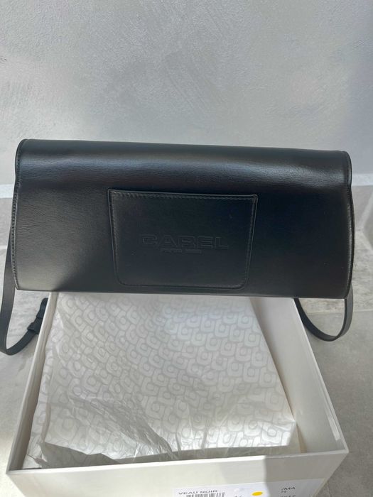 Дизайнерска чанта от естествена кожа на френския беанд Carel