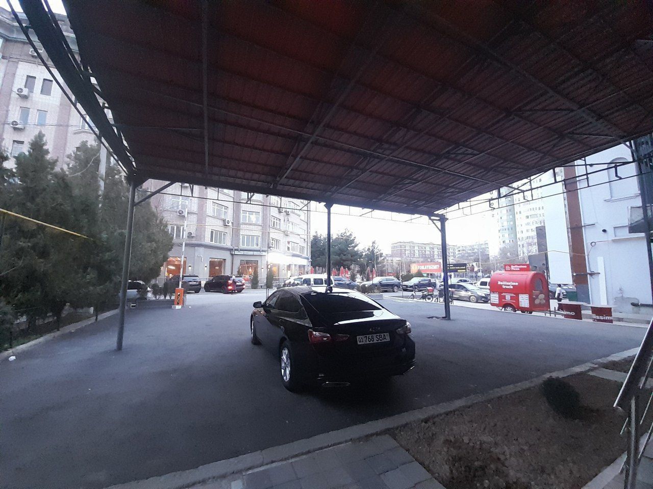 Сдается офис Айбек Метро