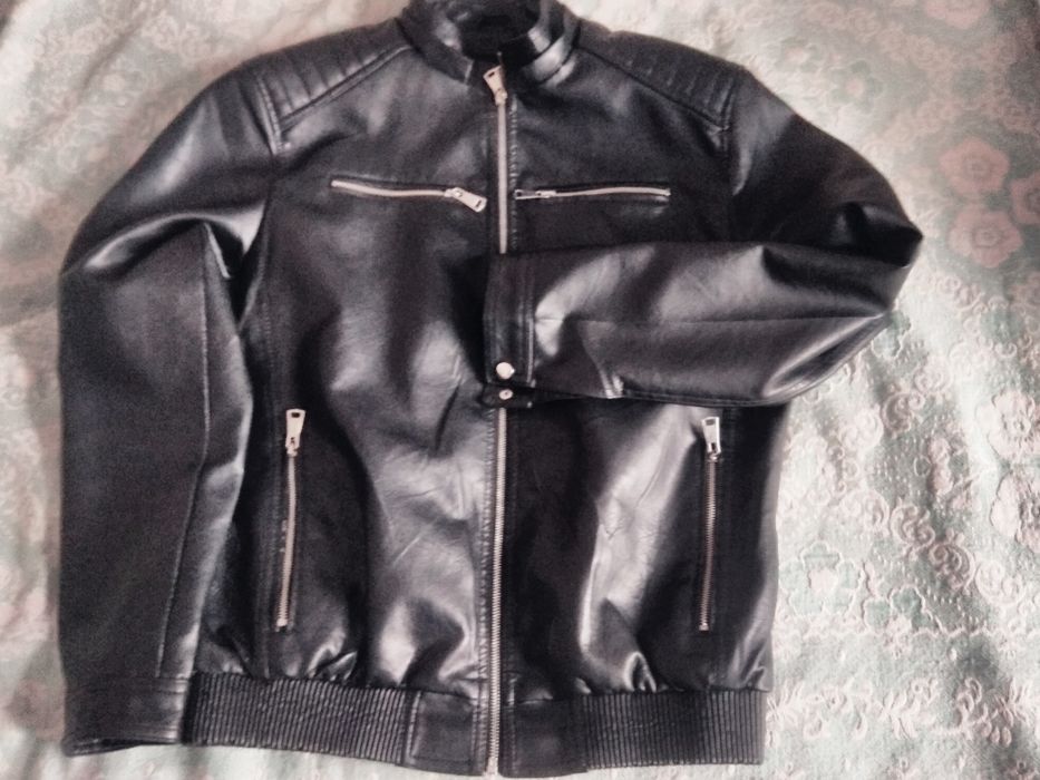 Куртка осень-весна.