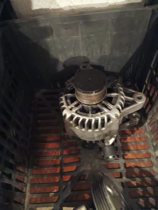 Alternator ford fiest 14 tdci