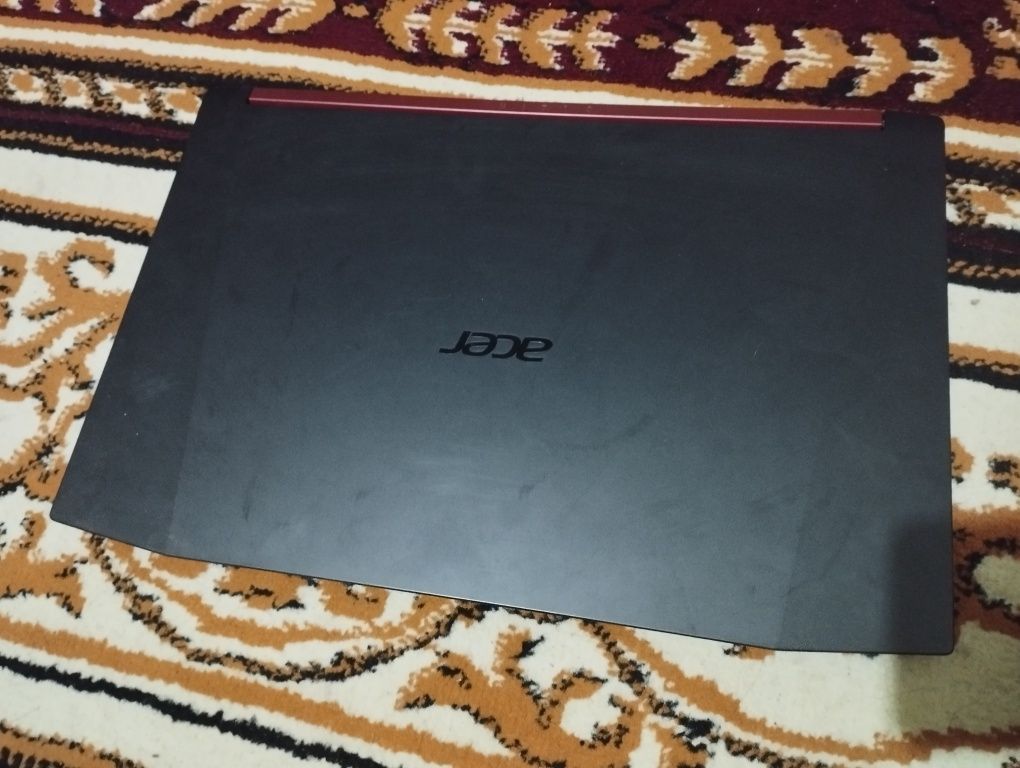 Noutbuk acer netro5