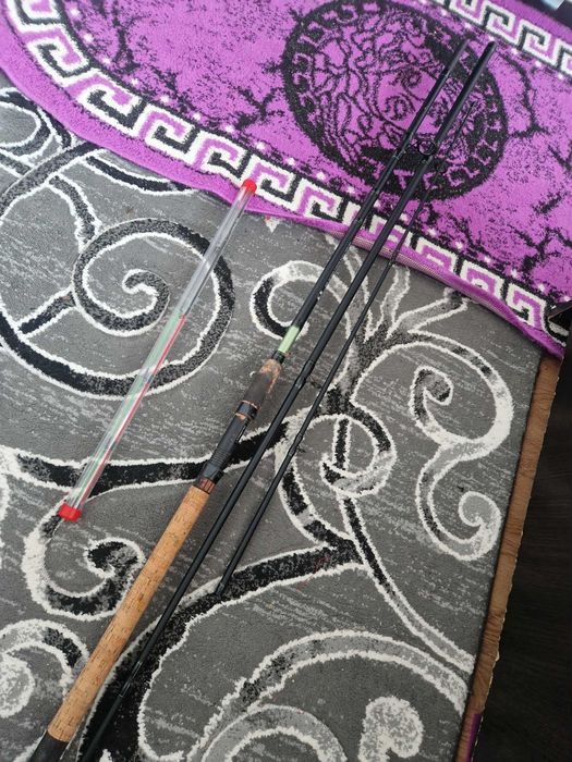 2 feede-re de vanzare