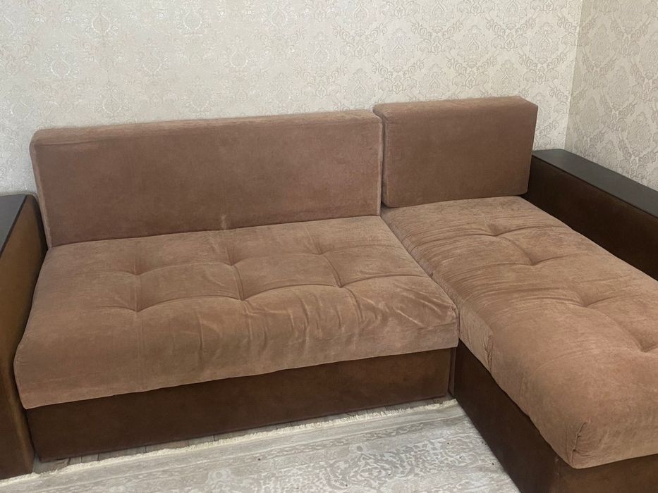 Продам диван в хорошем состоянии