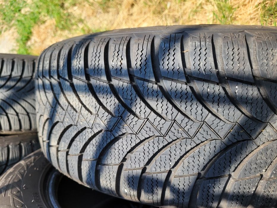 Anvelope 205 55 16 iarna Nexen WinGuard Snow G dot 2019 dot