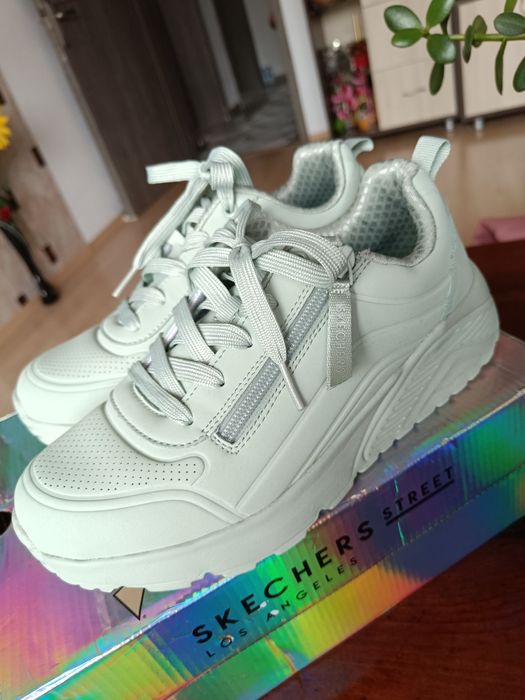 Sketchers дамски маратонки 37.5/ 24см