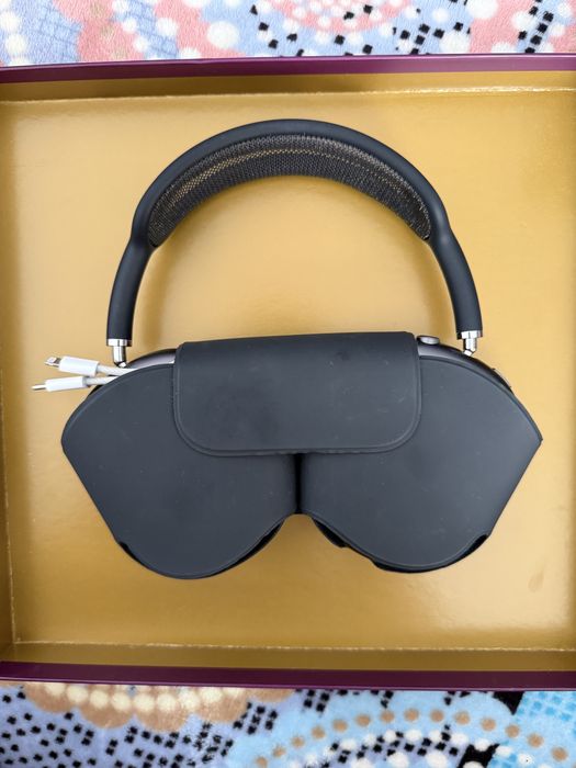 Продам наушники Airpods Max 1 поколения!