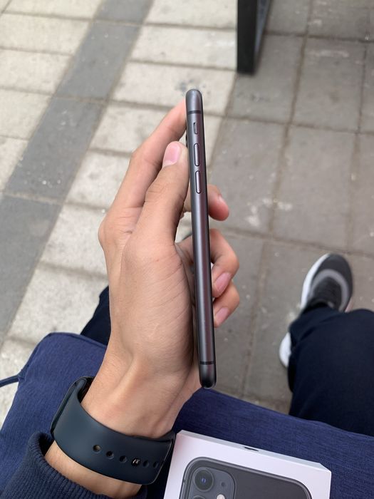iPhone 11 Full/82%