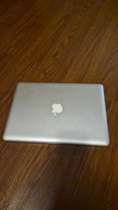 Apple MacBook Pro 7