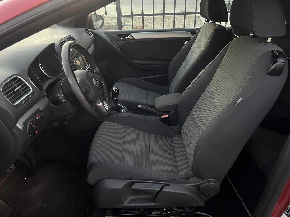 Vw Golf 6 CABRIO, An 2012 EURO 5, Navigatie, Senzori, Incalzire Scaune