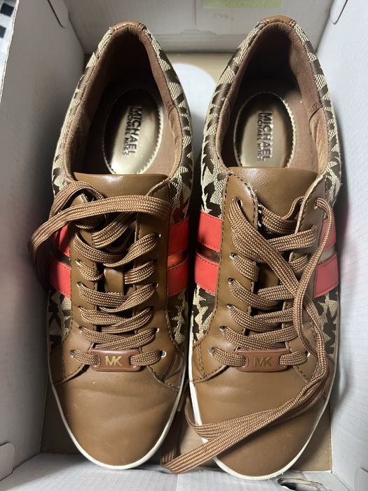 Adidasi michael kors nr 37