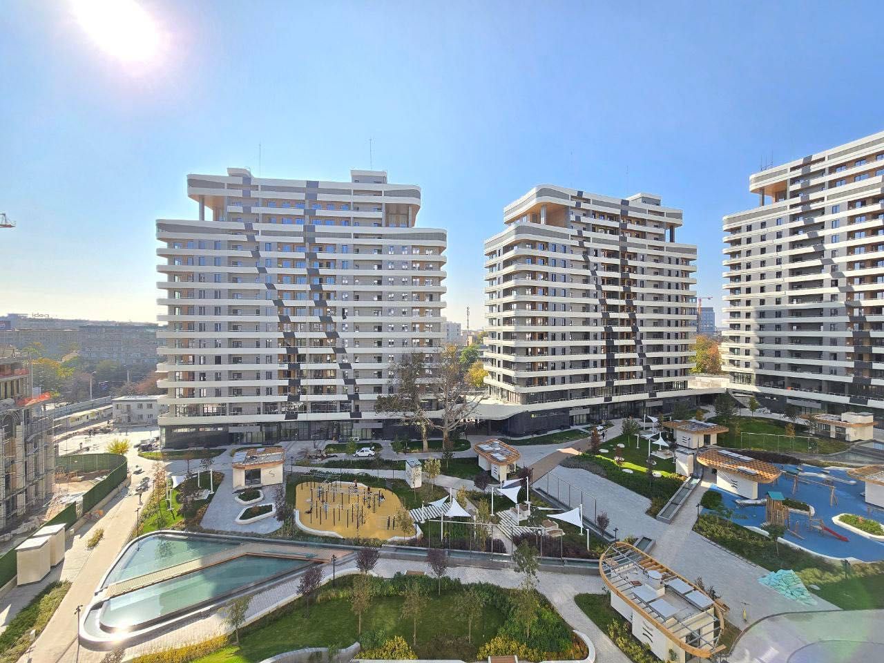 Infinity Продается 1 комнатная коробка ул.Садыка Азимова Ц-1