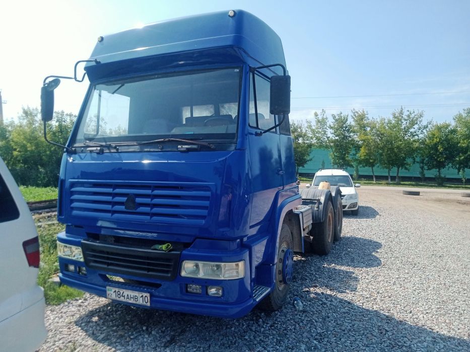 Продам полуприцеп китаец Howo