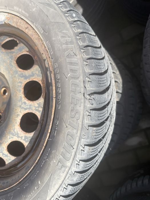 ANVELOPE Bridgestone 205/55/16 iarna !!!