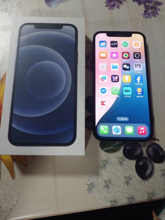 Iphone 12 64 GB.