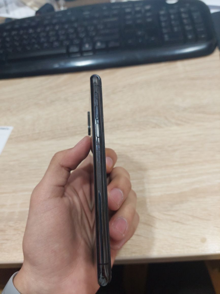 Iphone X 256gb Qora Rang