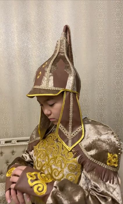 Казахский национальный костьюм