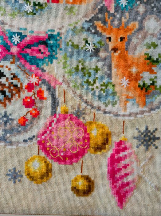 Бродирана коледна украса