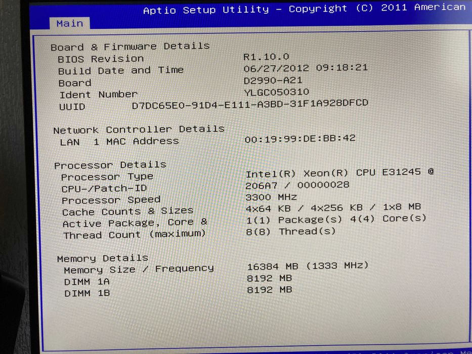 PC Compact – Esprimo E400 E85+ Xeon E3 1245  RX 6400  16 GB  Win10