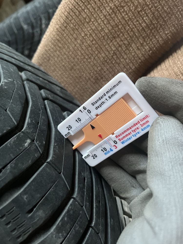 Всесезонни гуми Michelin и Continental R15