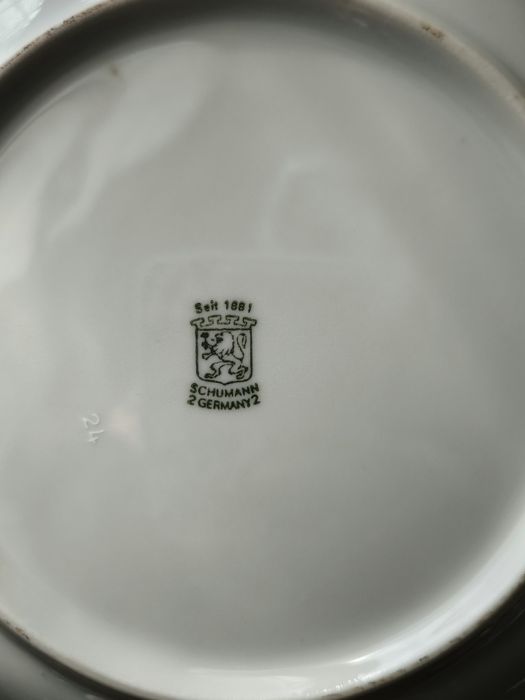 Порцеланов сет за хранене и чай