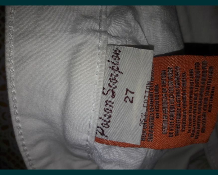 Блузки  и оригинални къси панталони