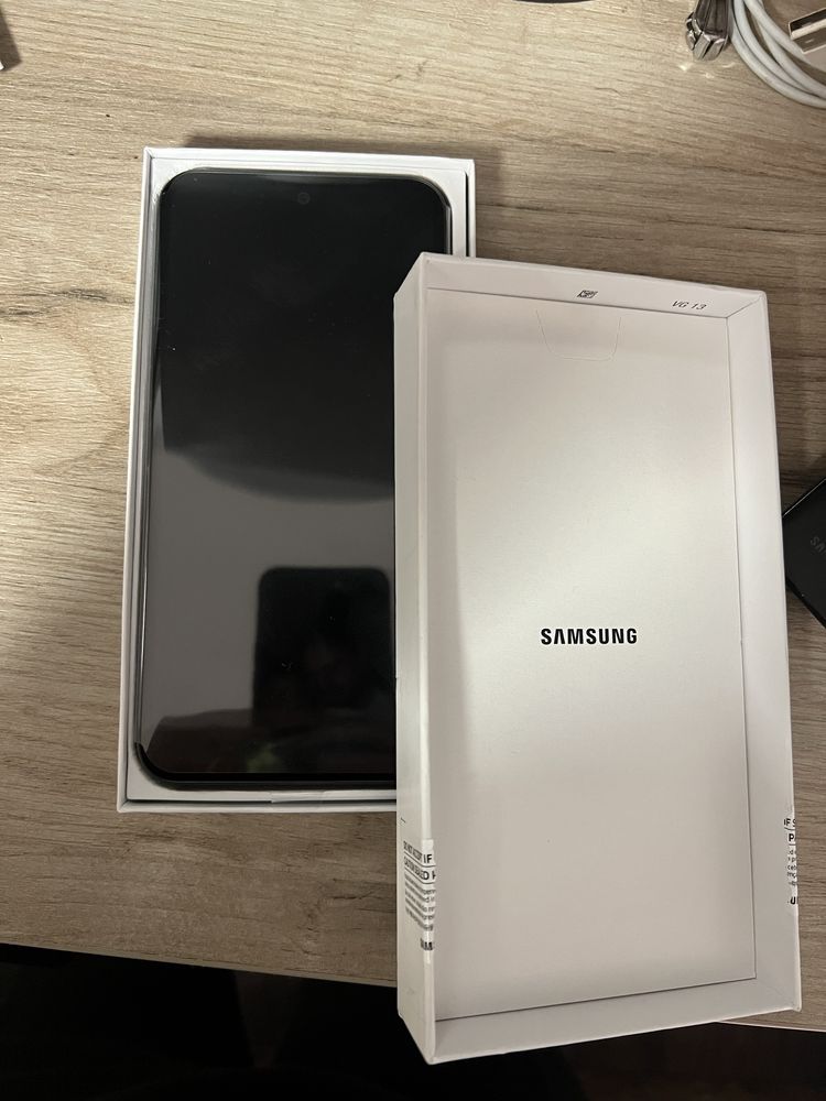 Se vinde samsung galaxy A54