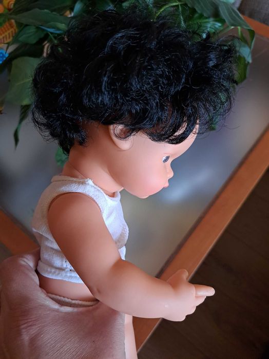 Реалистична кукла Miniland бебе момче с очила