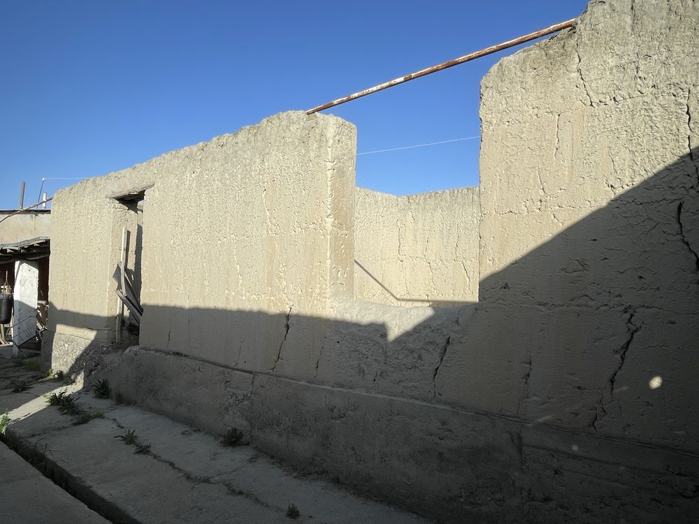 Uy sotiladi Jomboy tumani oq-ariq kocha toshkent mahalla