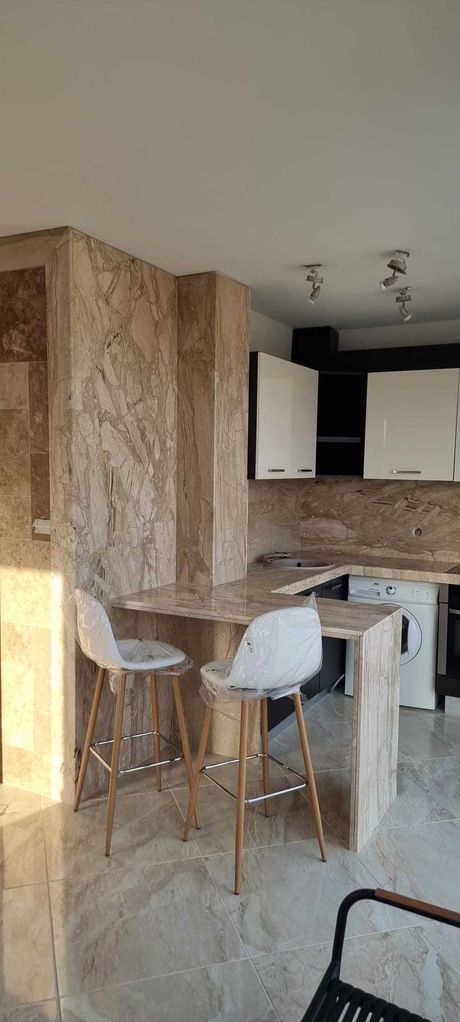 Продава се Тристаен апартамент в Пловдив, Мараша - 134 кв.м за 1359 €/кв.м - Снимка #8