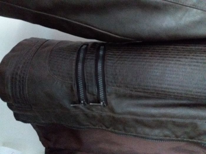 Geaca maro din piele ecologica