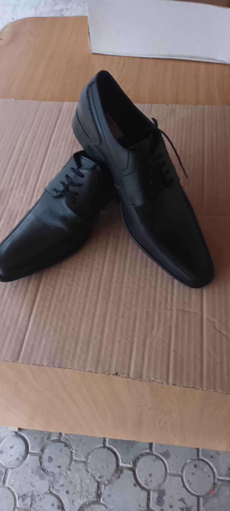 Pantofi barbati marimea  41