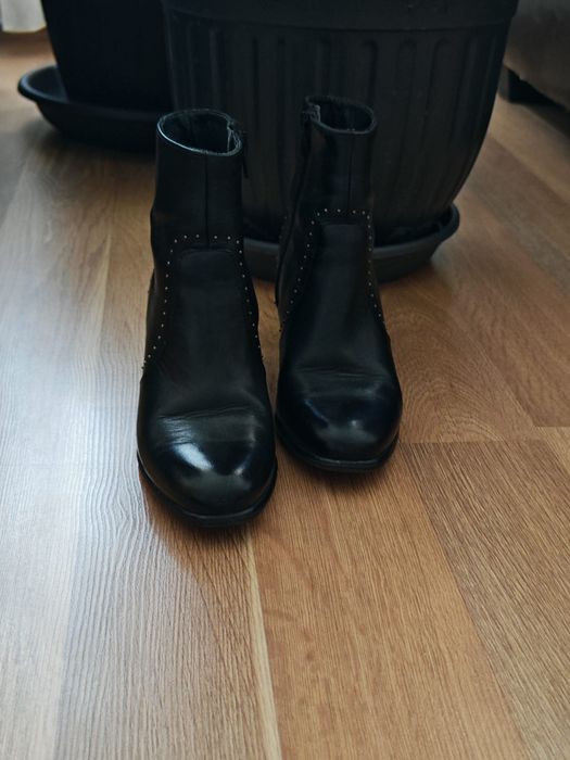 Ghete dama piele Benvenuti