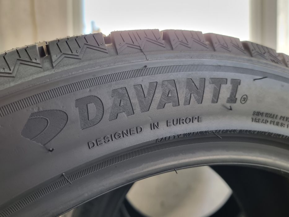 245/45/20 Divanti 4Броя: 480лв 9.5мм като Нови!