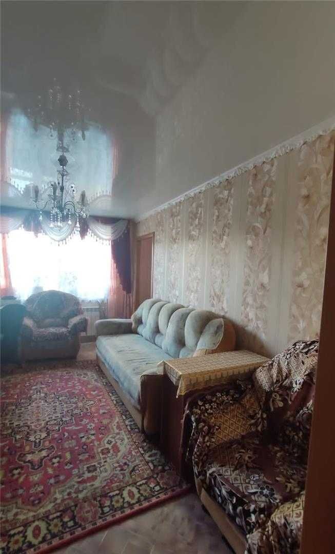 Продам 2-комнатную квартиру, 46 м², 2/5 этаж по Абая