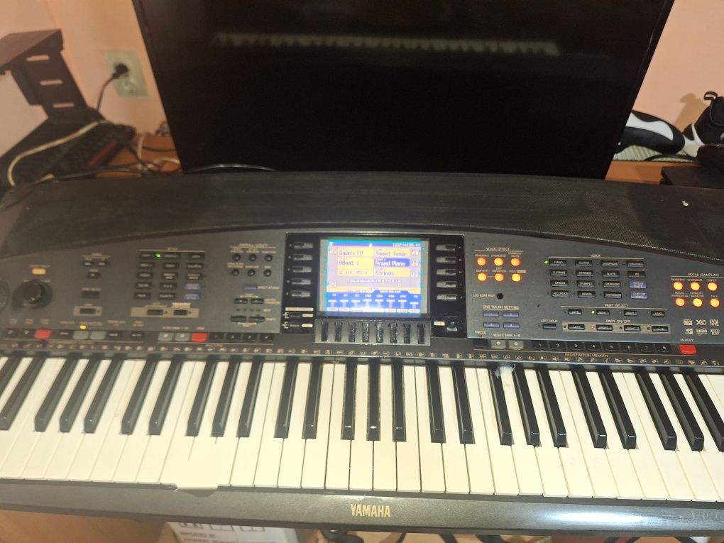 Orga Yamaha psr-8000