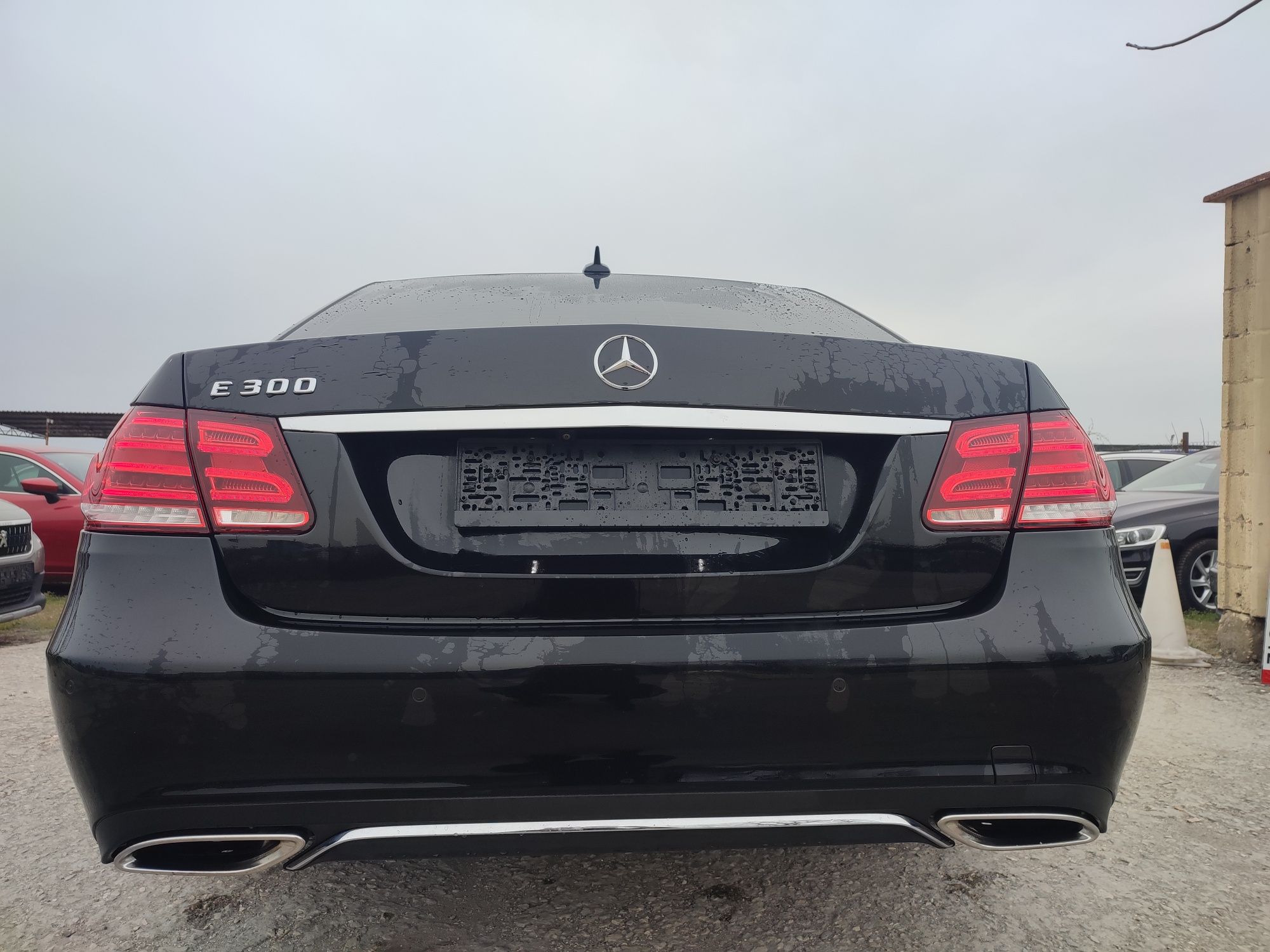 Mercedes E300 hybrid